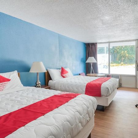 Oyo Hotel Battleboro Ngoại thất bức ảnh